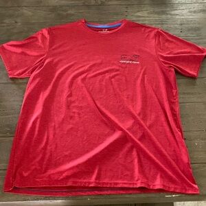 Vineyard vines, short sleeve red T-shirt